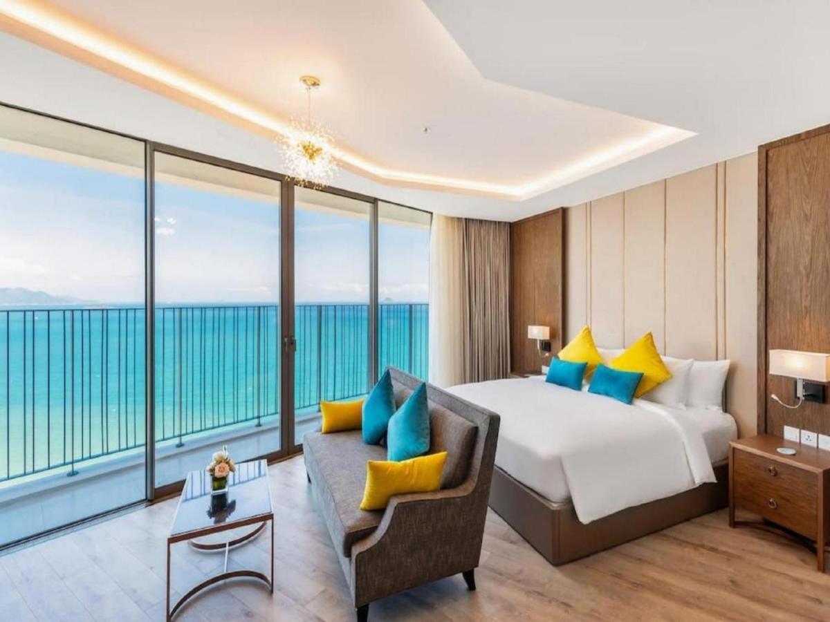 Panorama Lyn Beachfront Apartment 나트랑 외부 사진